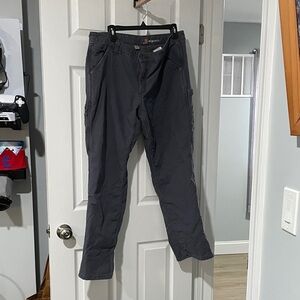 Carhartt Women’s Dark Gray Cargo Pants